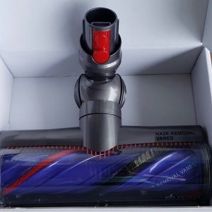 Dyson vacuum attachment